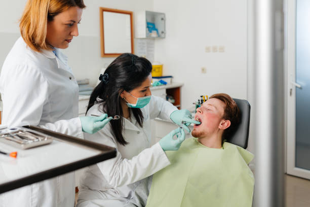 Best Pediatric Emergency Dentist in Springs, NY